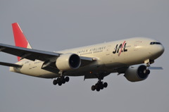 B777-200