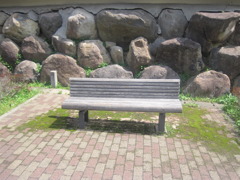 ベンチ