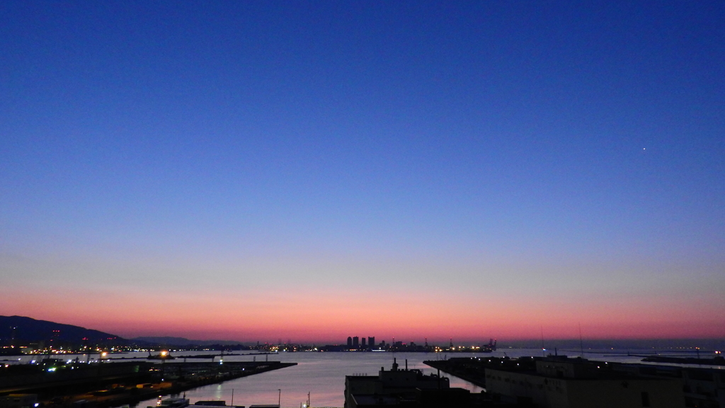 夜明け