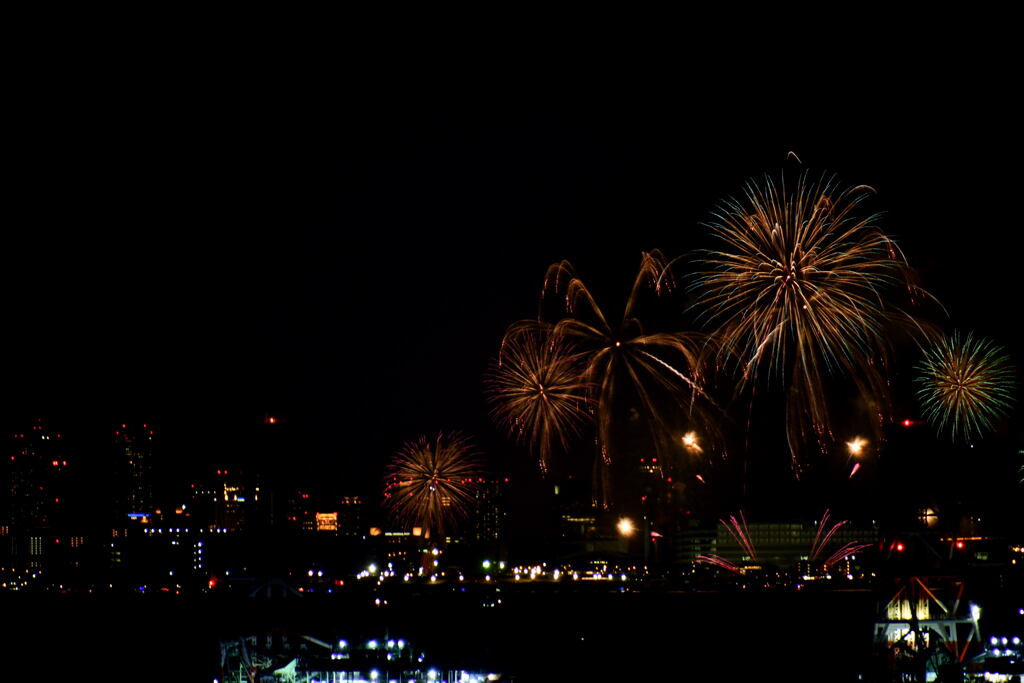 QUEEN SUPER FIREWORKS③