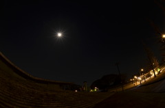 月夜の公園