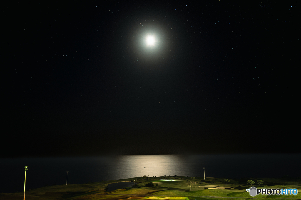 サザンリンクス沖縄の夜空