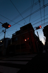 レッドブルーの街並み。