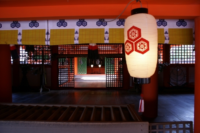 厳島