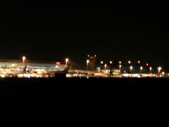 夜の仙台空港