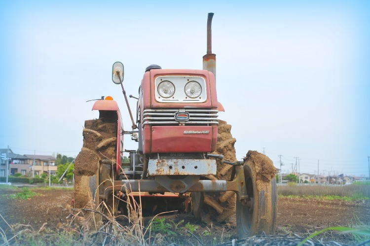 此岸からの風景＜2011-4＞＊トラクター・川越付近