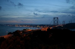 夕暮れの関門海峡