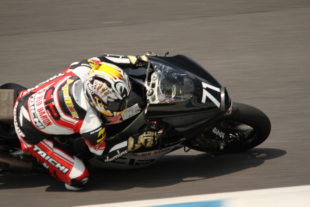全日本ロードレース選手権シリーズ 第3戦　スーパーバイクレース in もてぎ