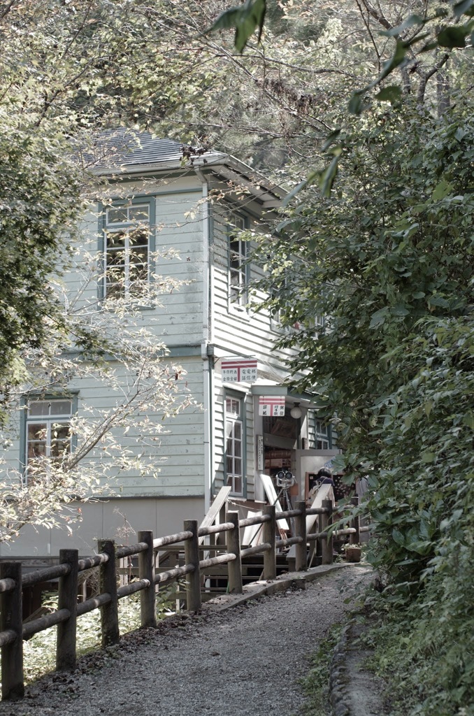 木のオブジェが生まれる場所