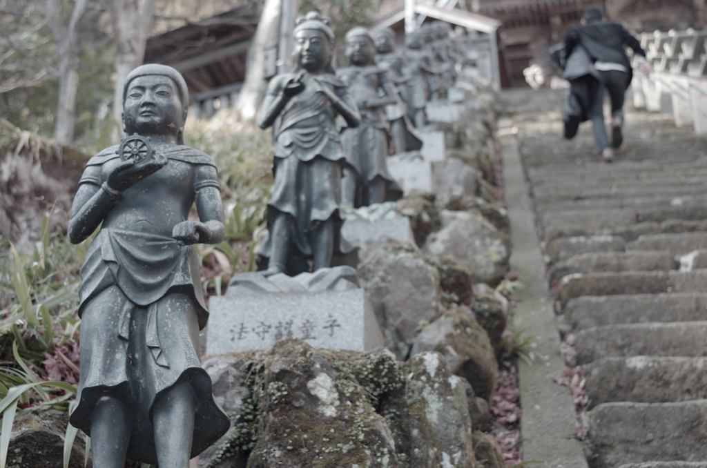 お 寺参り