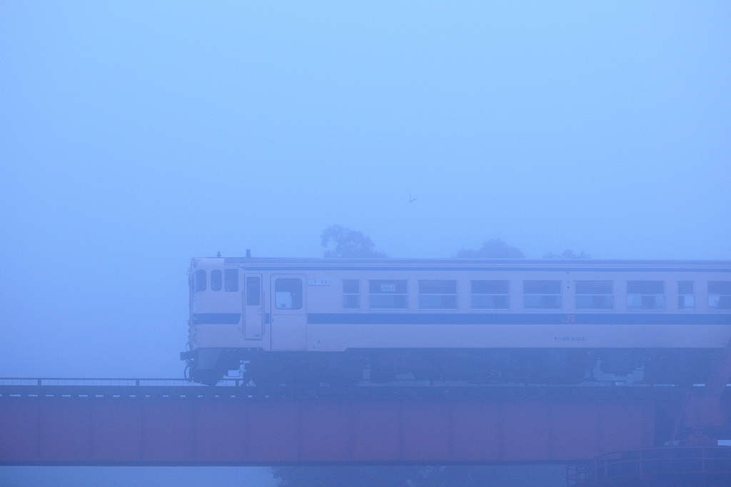 人吉到着の一番列車