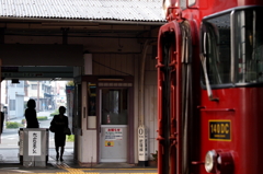 八代駅の朝