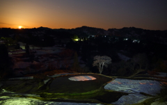 月夜の棚田