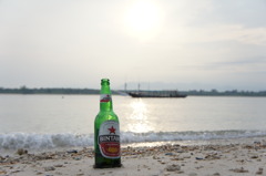 朝からビール”BINTAN”