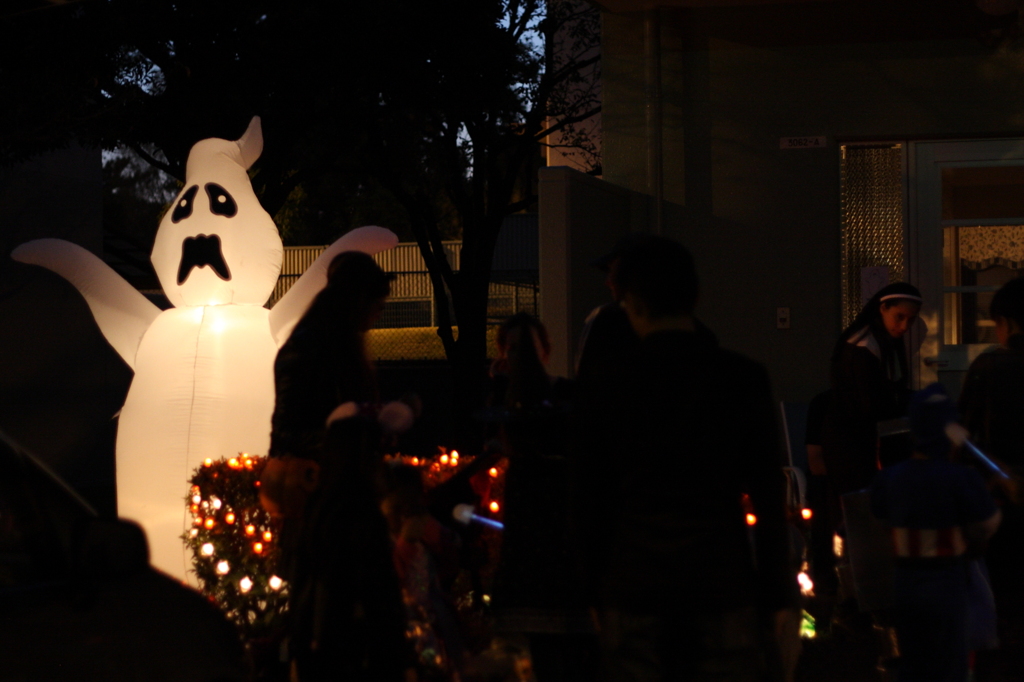 Halloween BIG Ghost