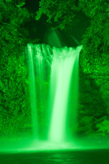 ジオンの滝