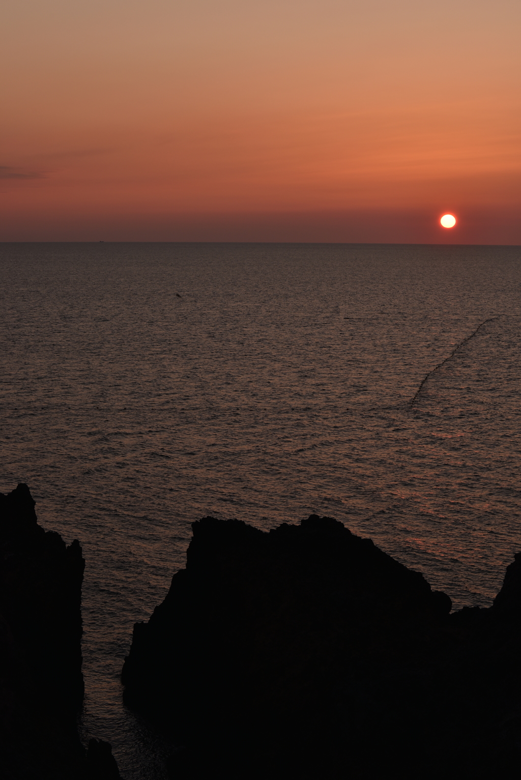 舟隠しの夕日