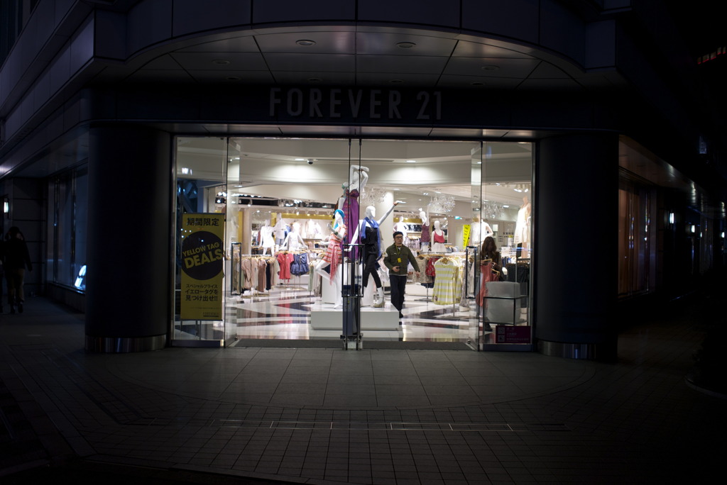 フォーエバー21店頭