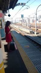 電車待ちの風景