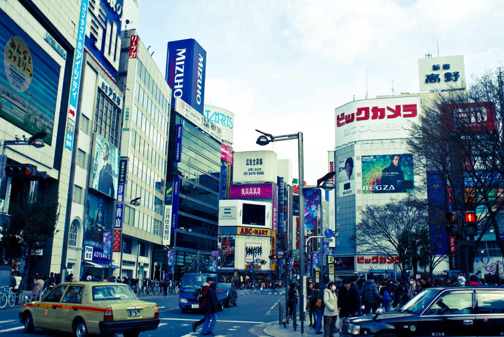 新宿東口