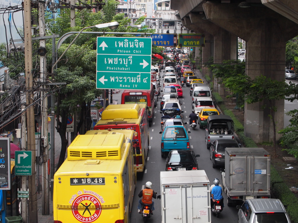 世界屈指の渋滞都市そこは・・・バンコク