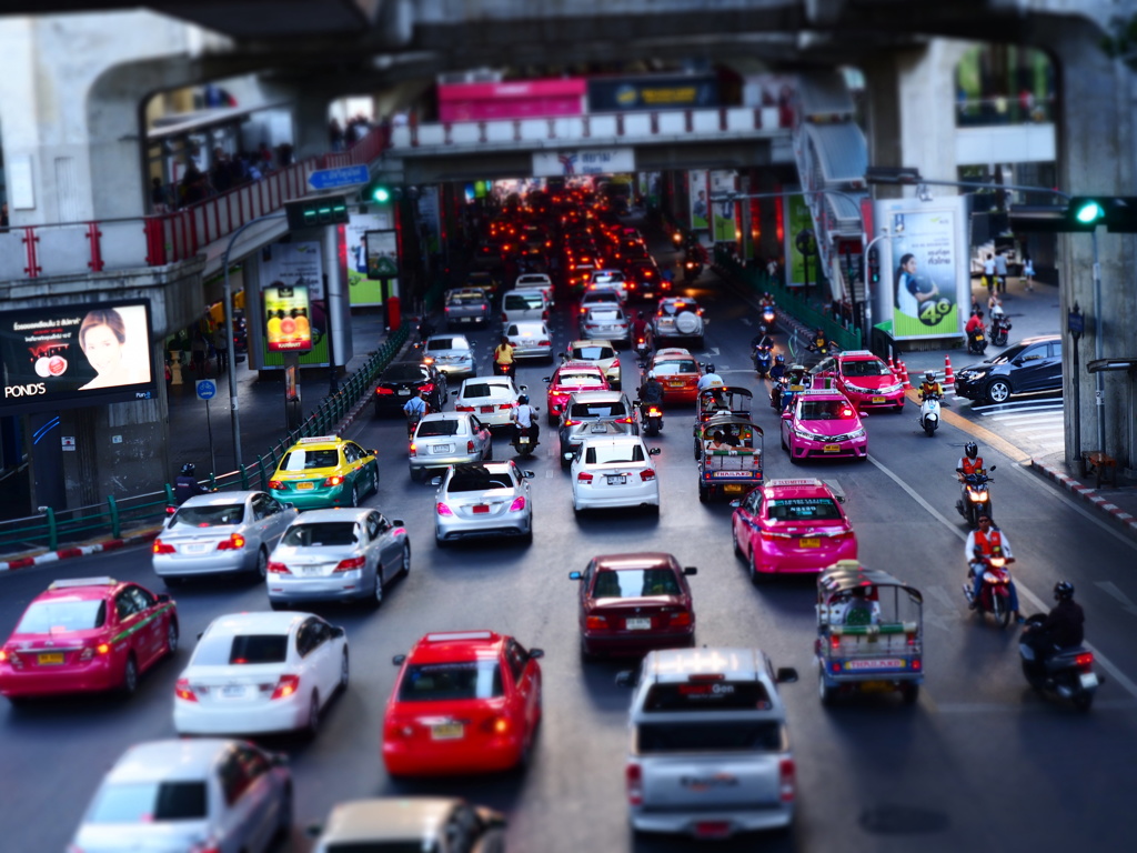 渋滞都市　バンコク　２