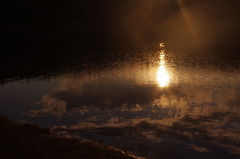 夕焼け水面