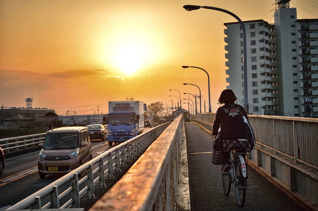 街の風景「文巻橋夕景」