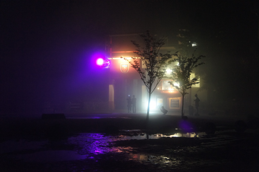 霧の六甲摩耶