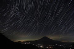 富士山と巡る星座