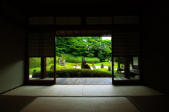 光明院　波心庭