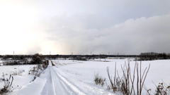 町はずれの雪景色