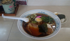 なつかしの なつかしラーメン