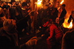 天念寺修正鬼会　暴れ鬼