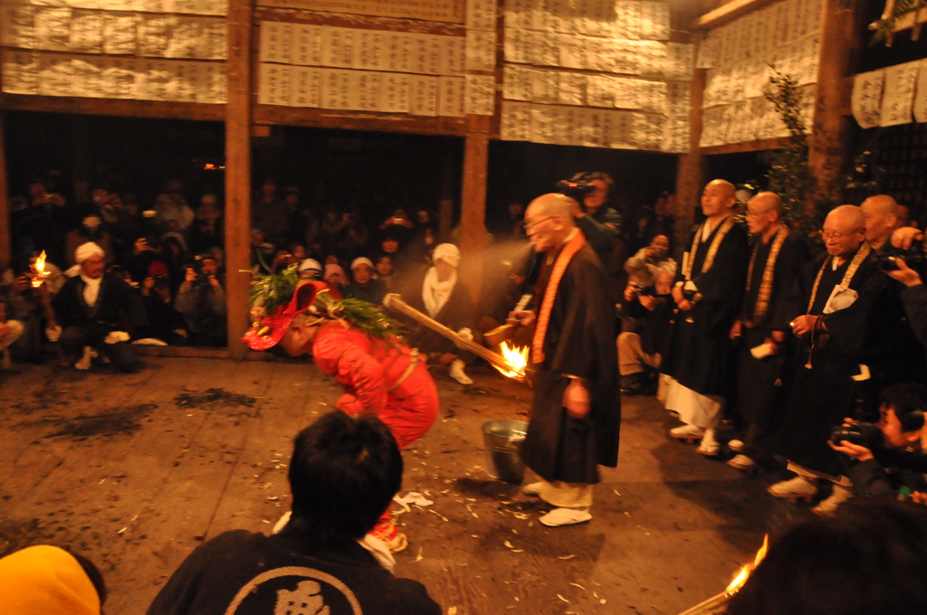 天念寺修正鬼会　清め酒
