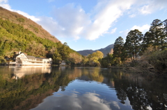 金鱗湖