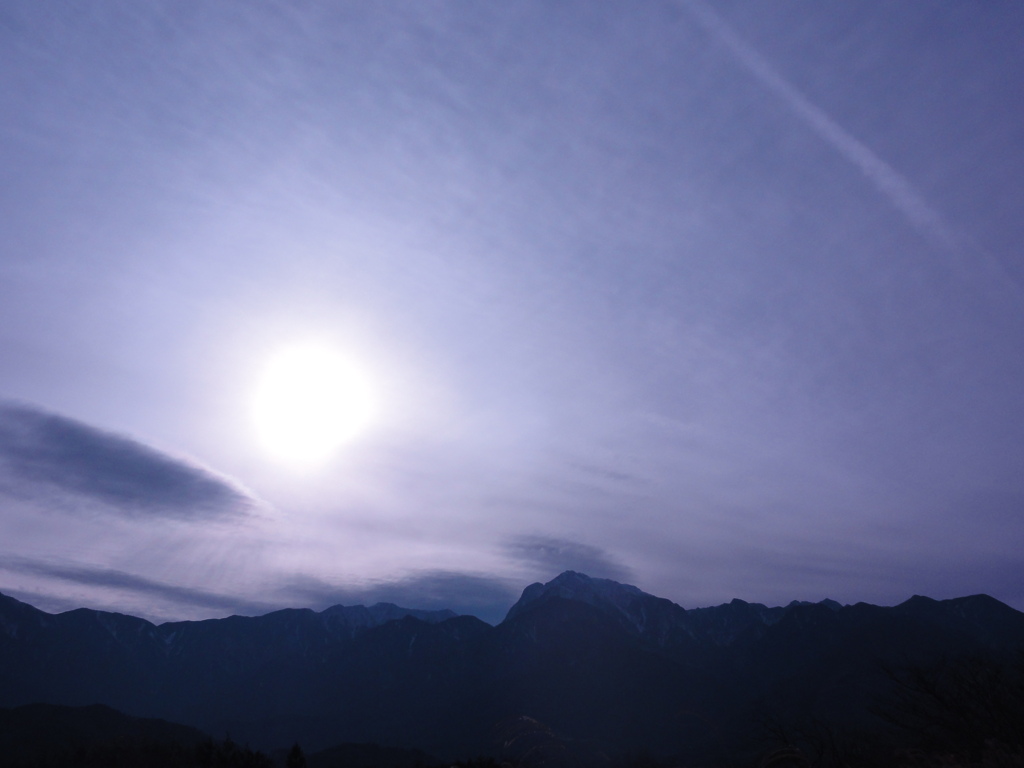 山と空