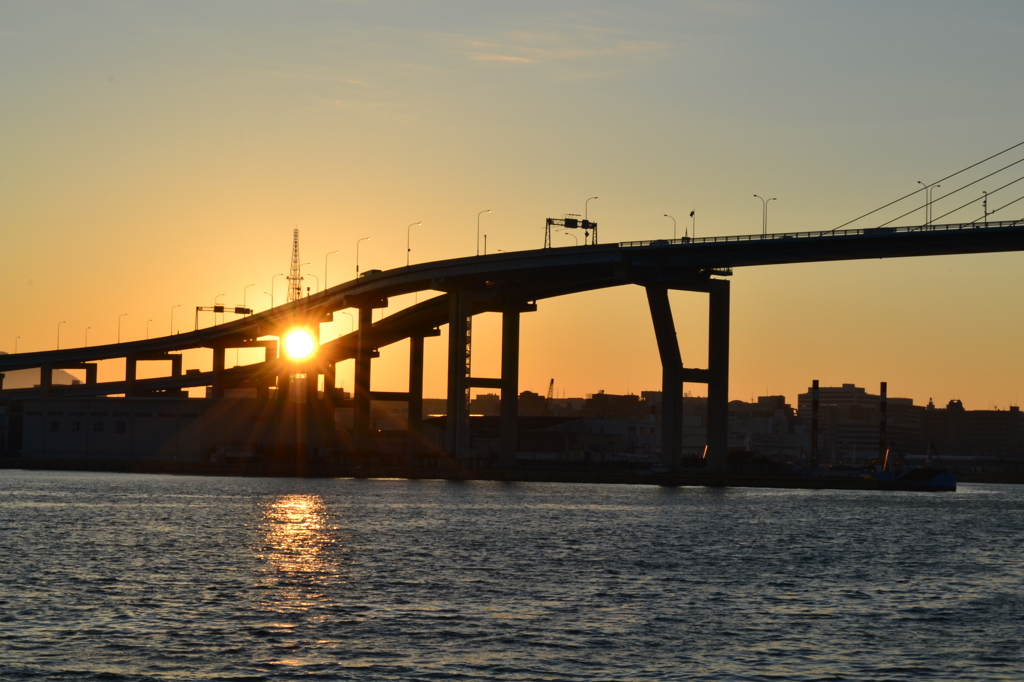 栄光の橋