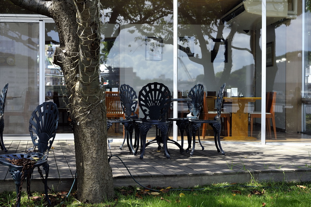 ヴェルニー公園内レストラン