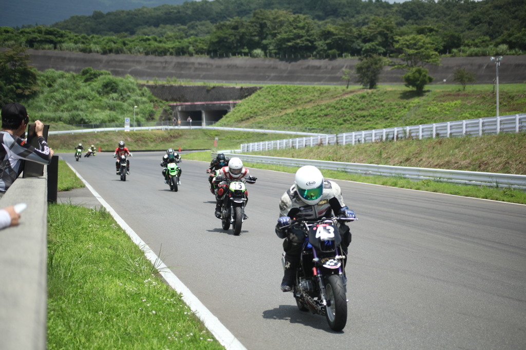スリップストリーム
