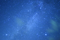 秋の夜空の夏三角