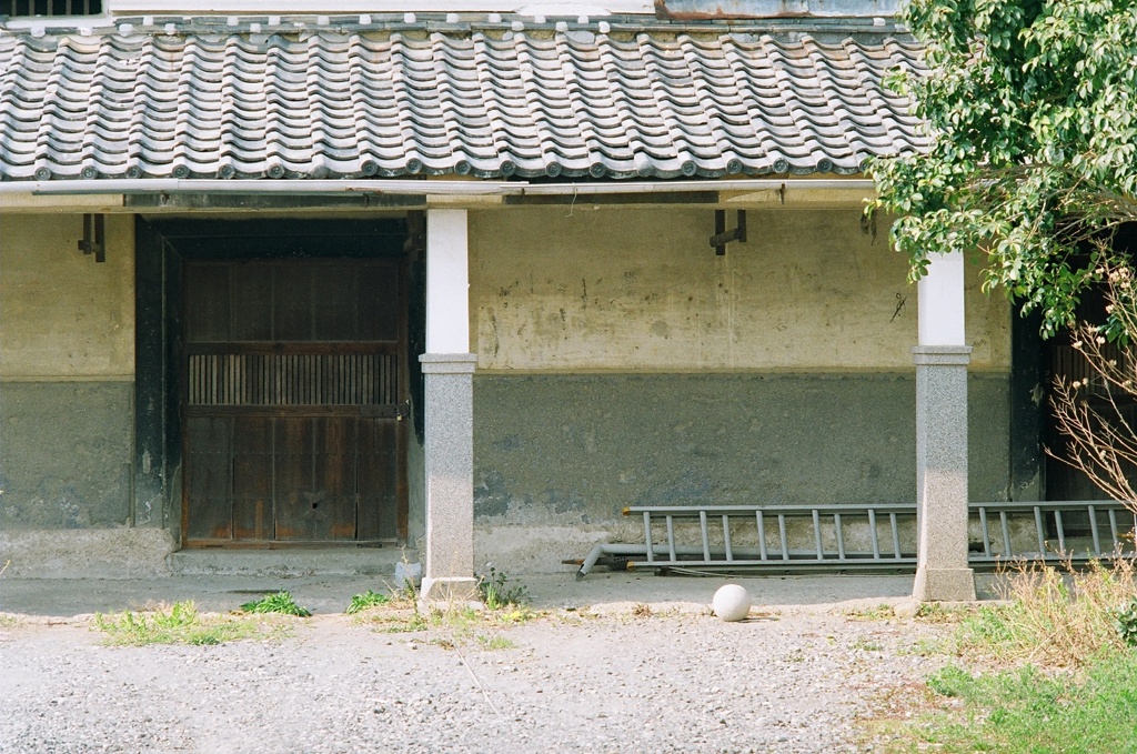 栗田煙草合資会社土蔵群