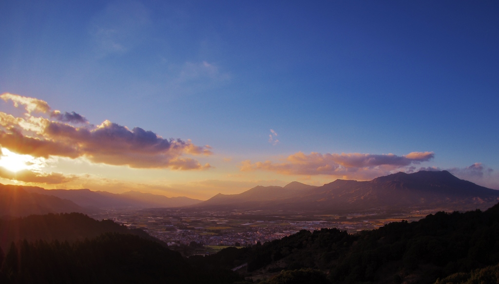 阿蘇の夕暮れ