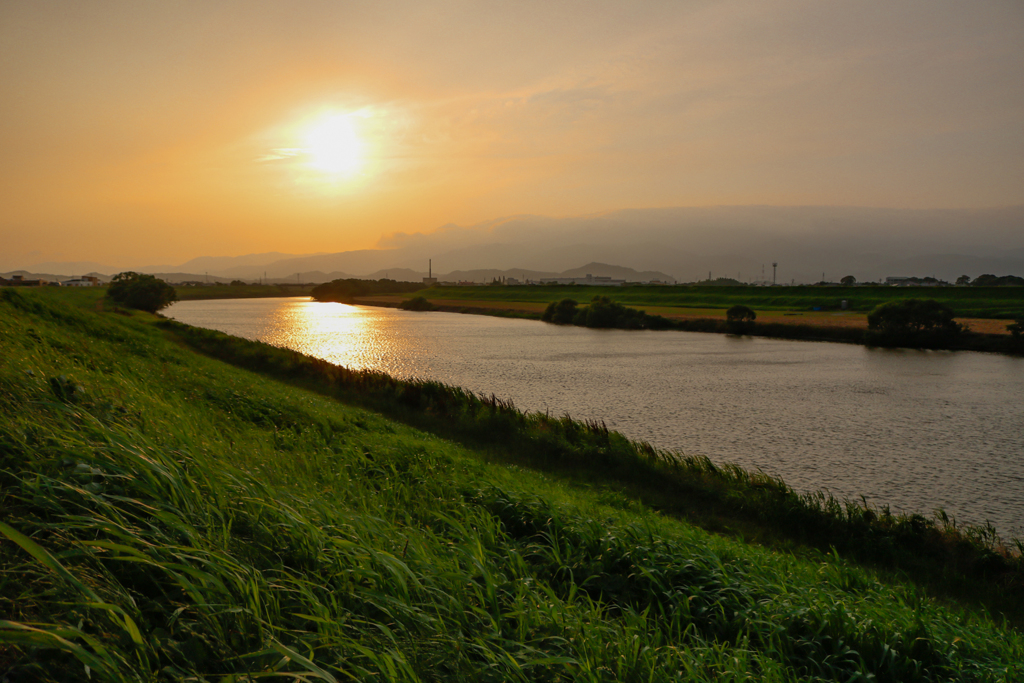 宝満川の夕暮れ