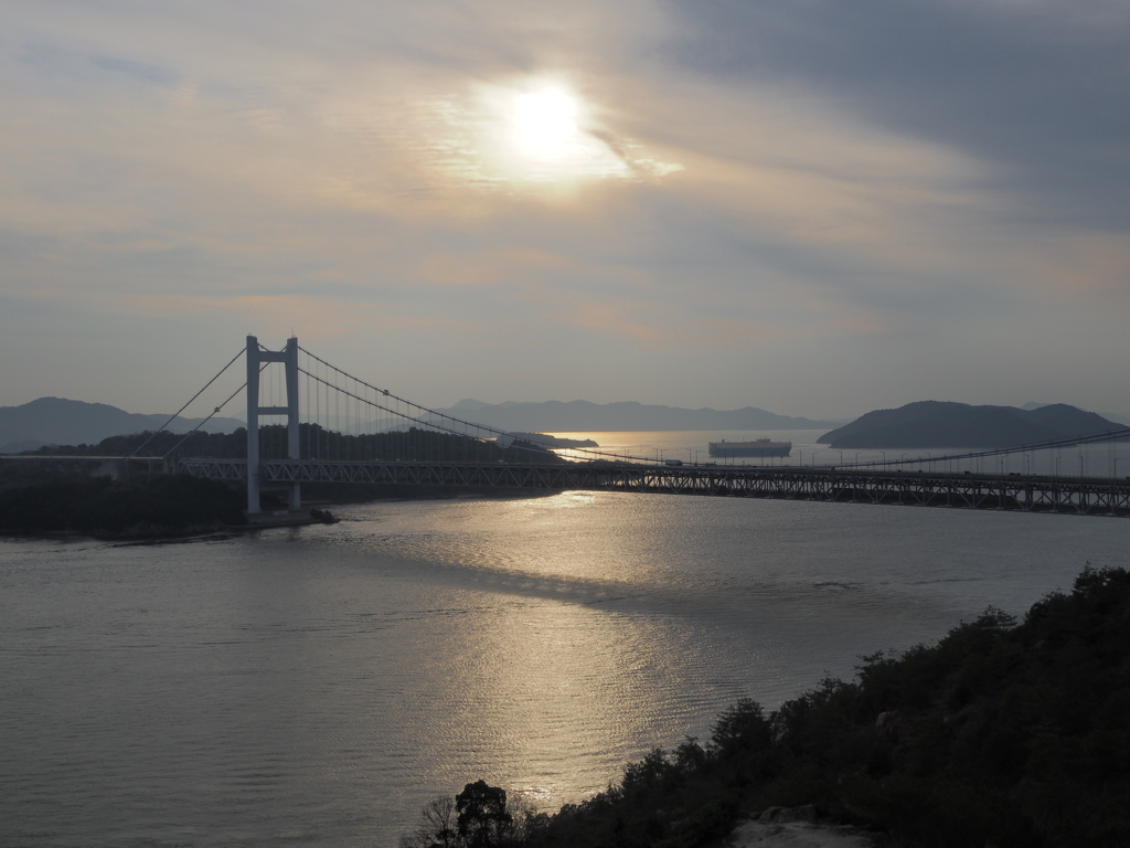 瀬戸大橋の夕日　１