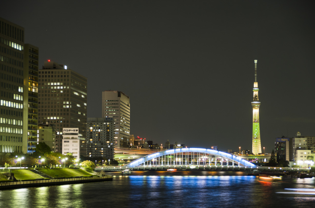 中央大橋からの夜景