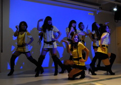 ブルーライト難波