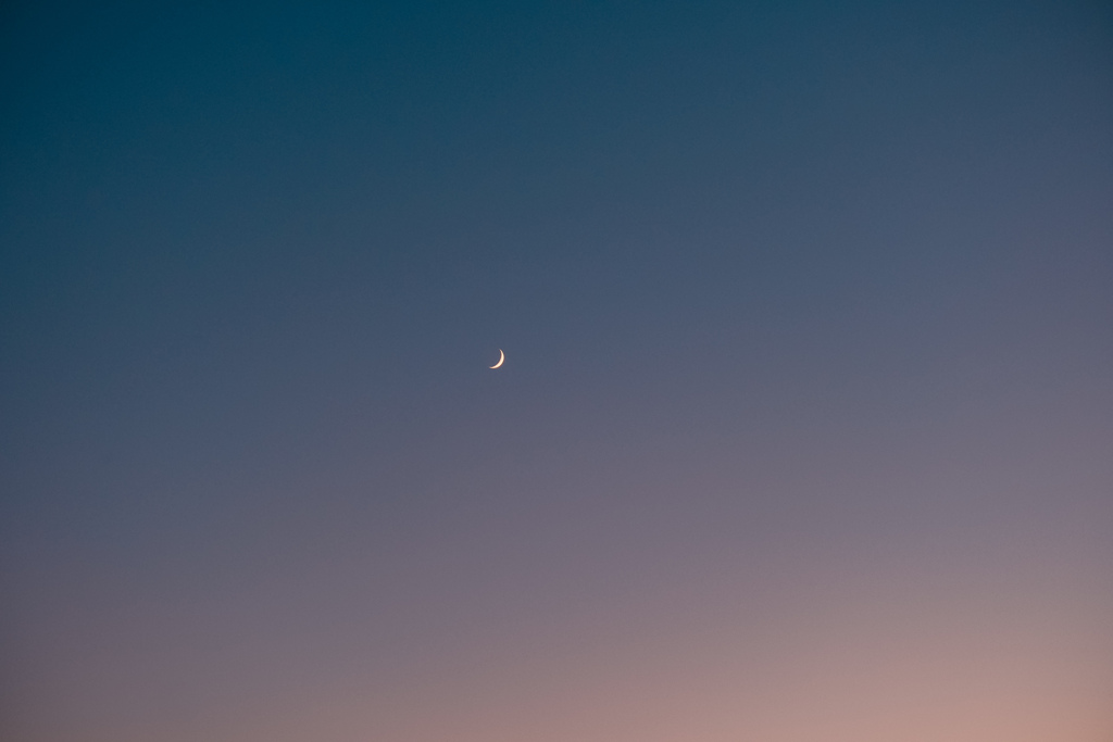 三日月