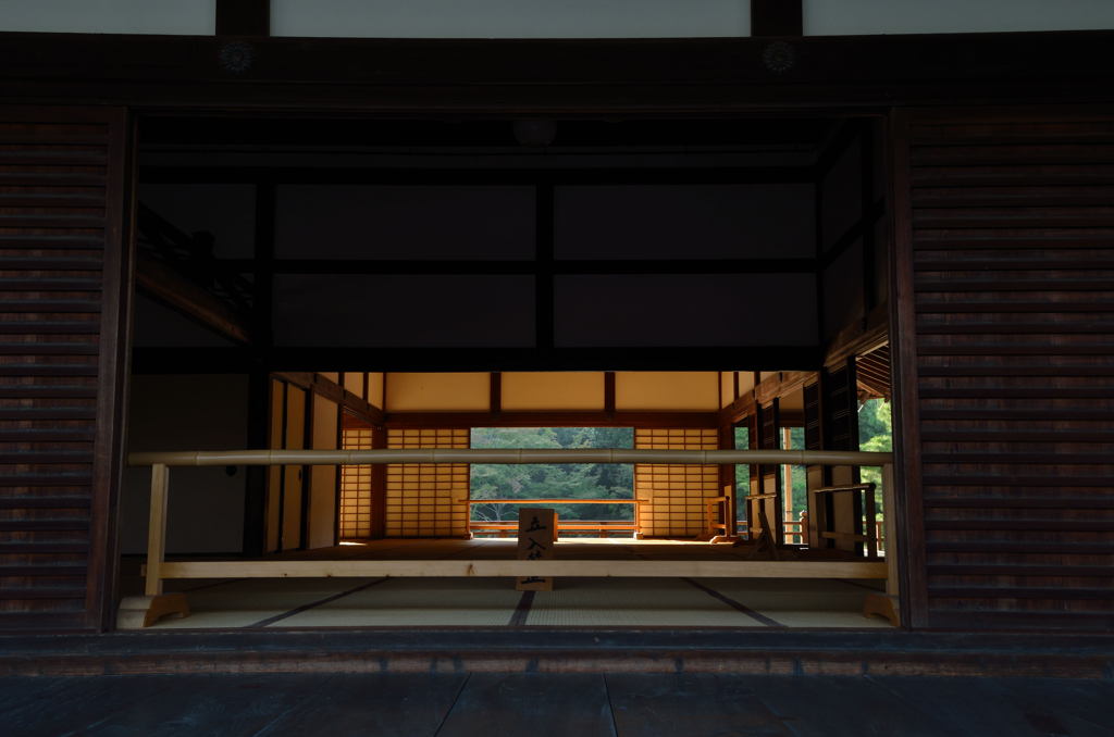 夕日に染まる天龍寺