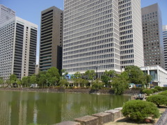 大手門より